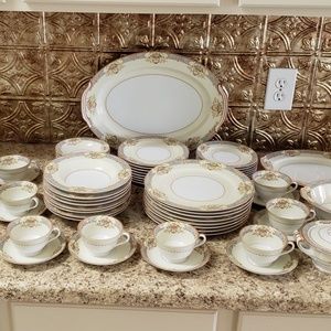 Noritake China 1950's 63 pieces